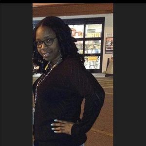 Meet your Posher, Kamila